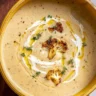 Roasted Garlic Cauliflower Soup