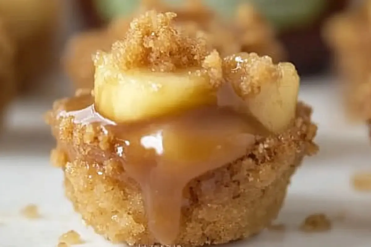 Mini Apple Crisp Bites