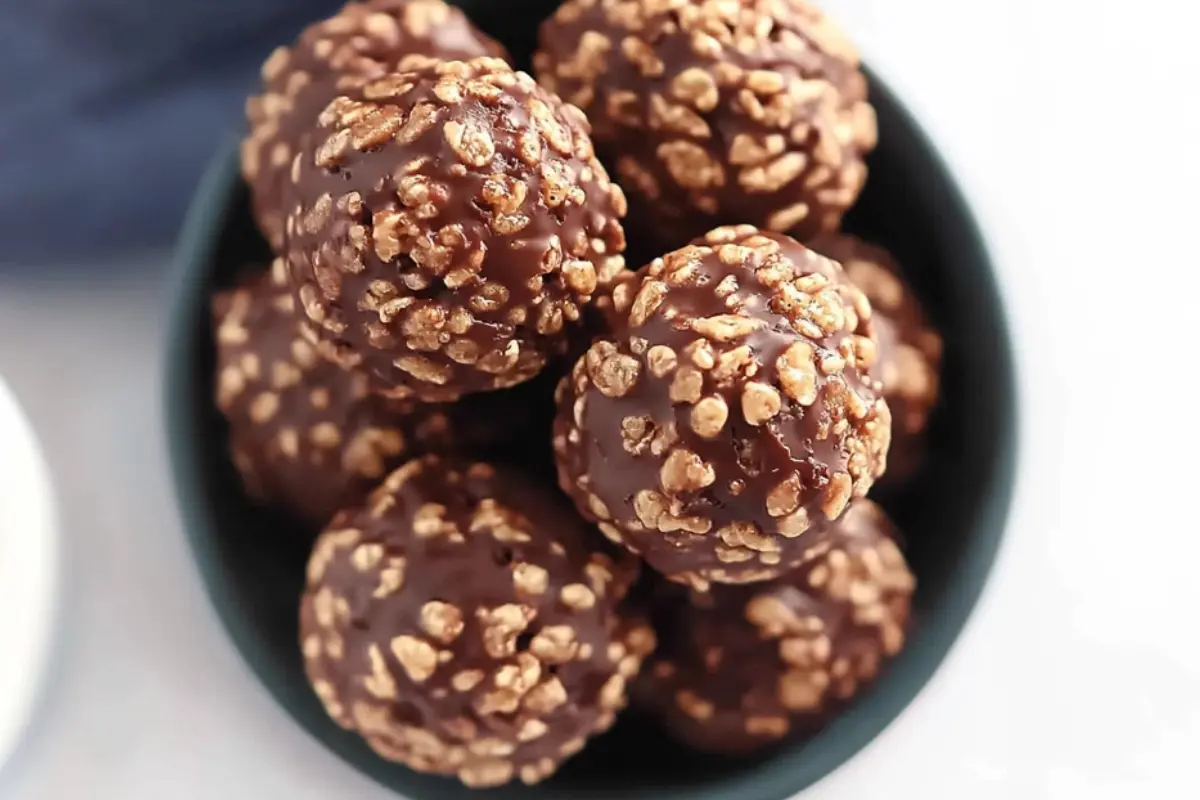 Chocolate Rice Krispie Balls