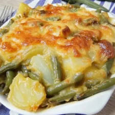 Cheesy Green Bean and Potato Casserole