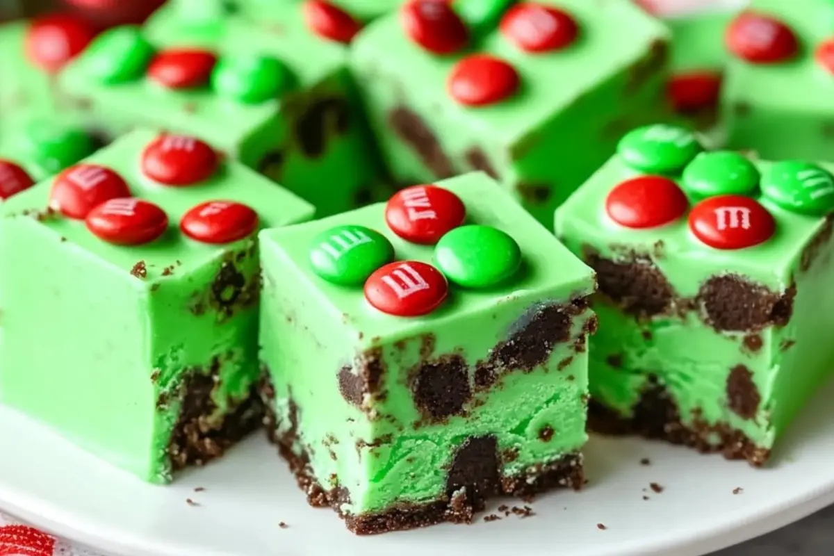 Christmas Mint Oreo Fudge