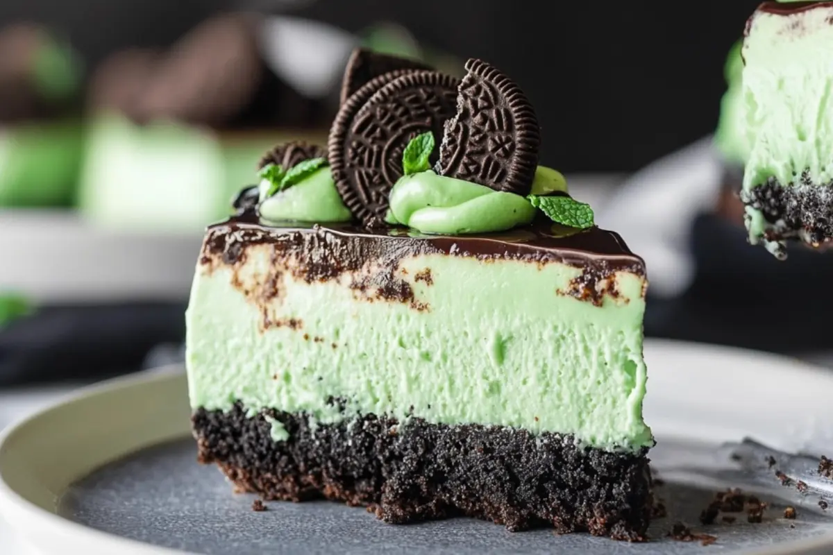 Mint Oreo Cheesecake