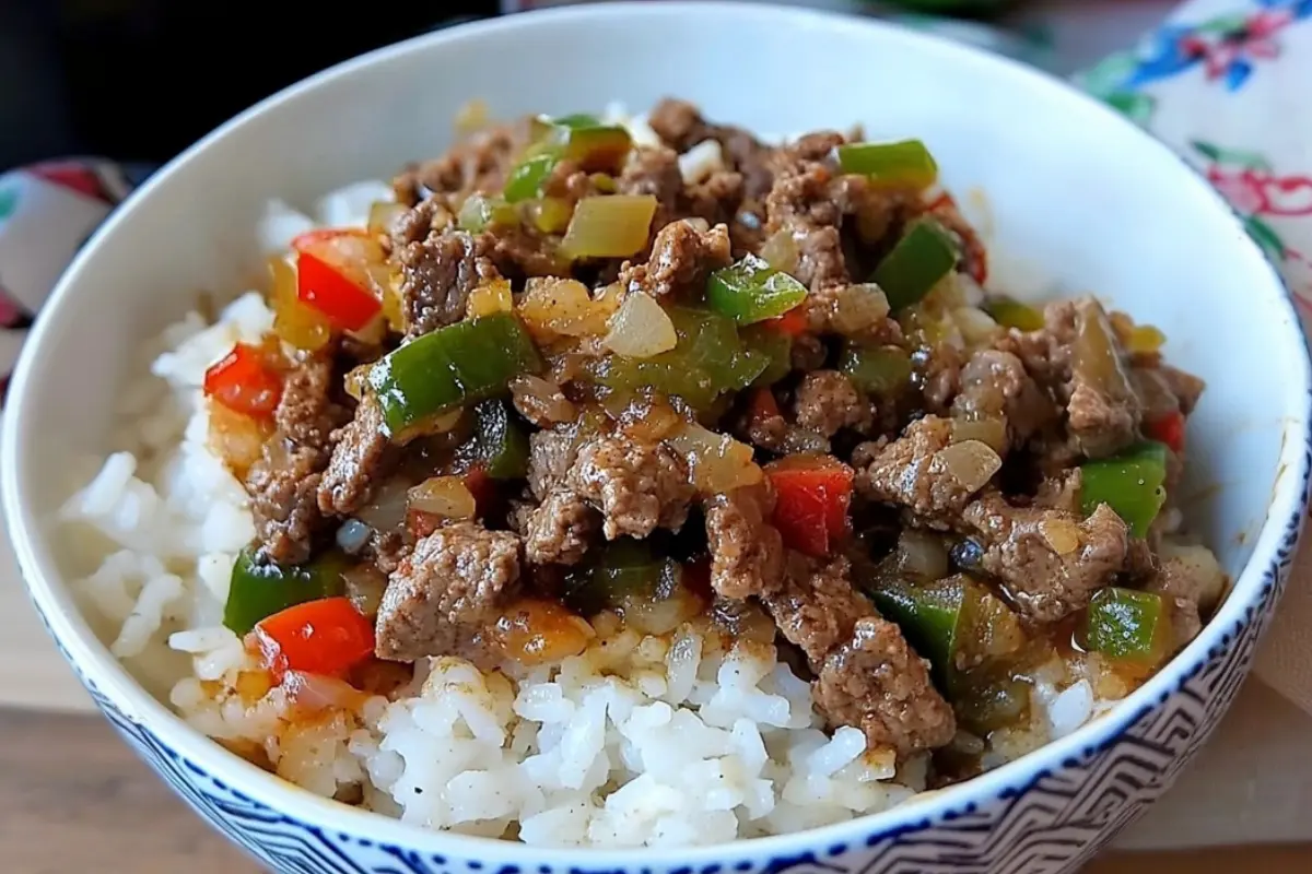 Beef and Pepper Rice Bowls