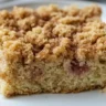 Old-Fashioned Rhubarb Crumb Cake