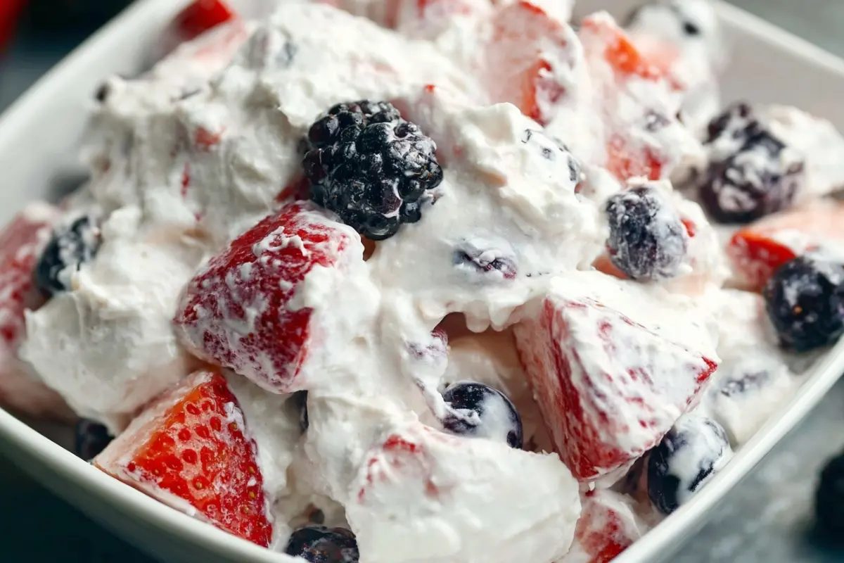 Easy Berry Cheesecake Salad