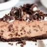 No Bake Chocolate Oreo Cheesecake