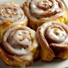 Easy Pumpkin Spice Cinnamon Rolls Recipe