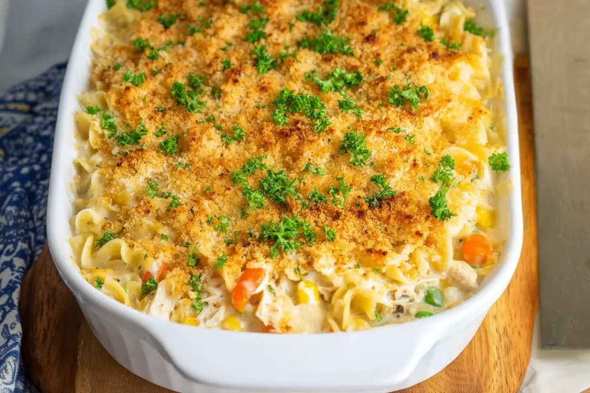 Chicken and Noodle Casserole