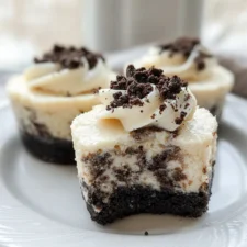 Easy & Creamy Mini Oreo Cheesecake Recipe